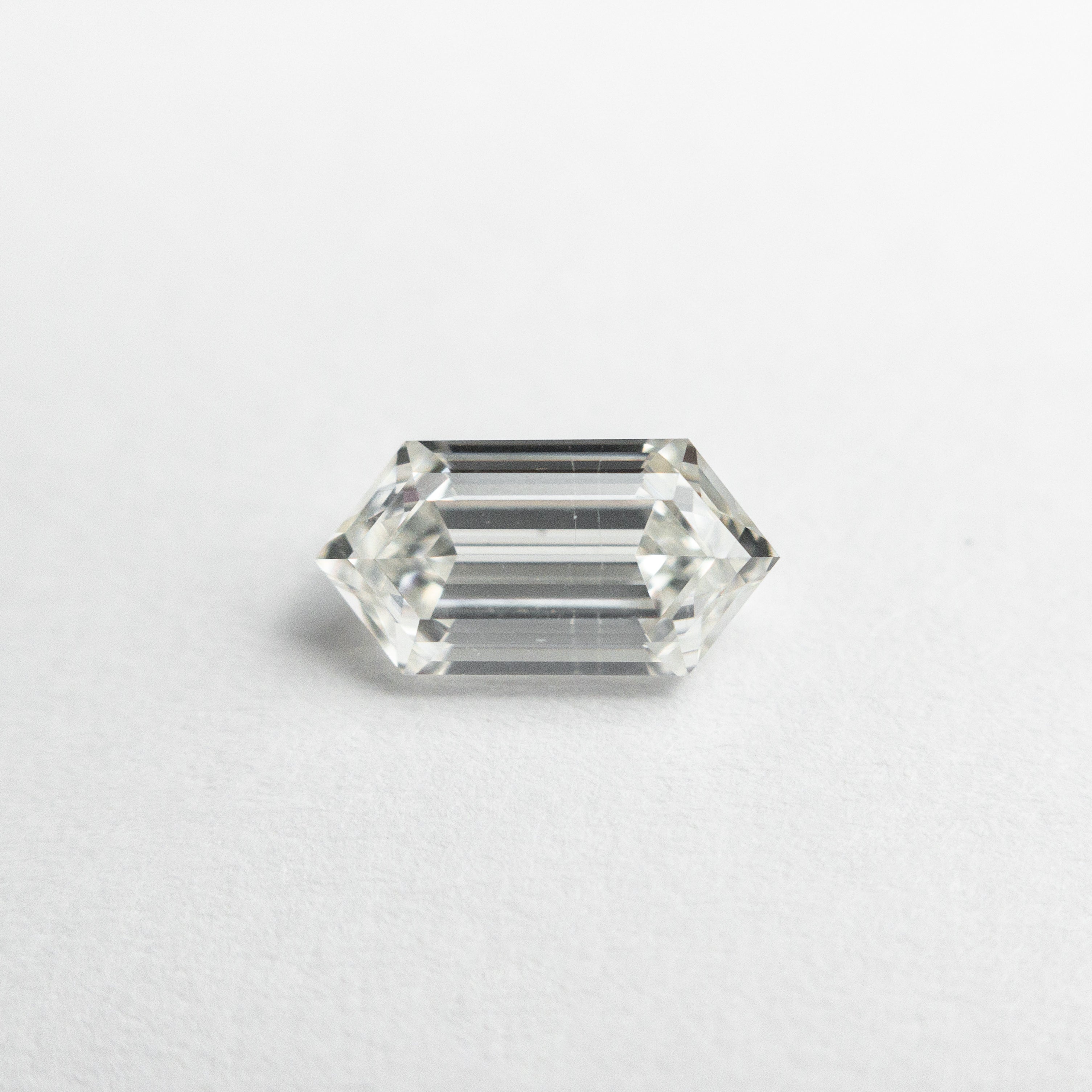 0.78ct 7.96x4.03x2.85mm SI2 G Hexagon Step Cut 20729-01